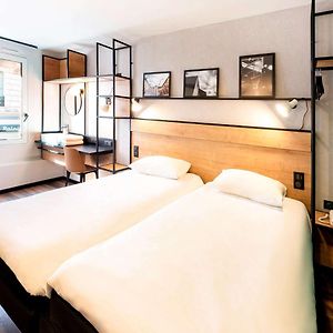 Habitación Estándar con 2 Camas Individuales